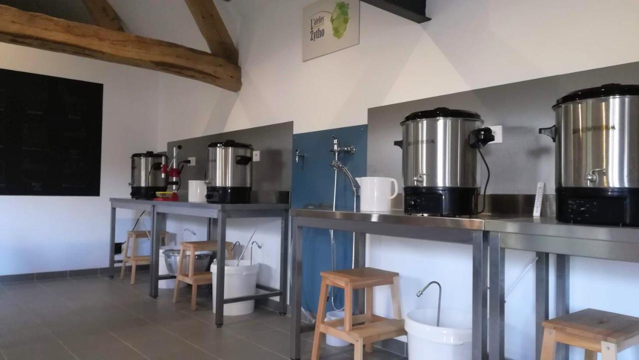 Monts Et Merveilles Godewaersvelde Exterior photo